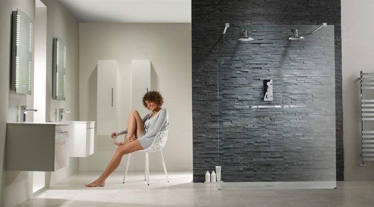 shower with black stone
