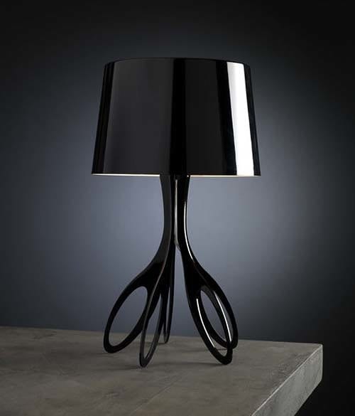 black modern table lamp