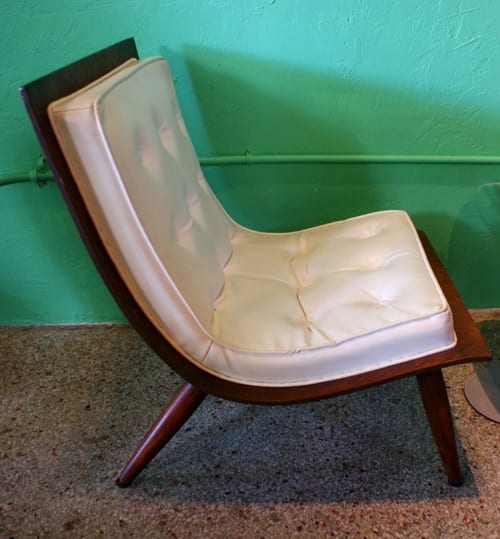 mid-century modern scoop chair