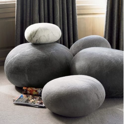 10 Floor Cushion Seating Ideas Worth Curling Up On