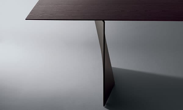 Palio Dining Table by Poltrona Frau Furniture