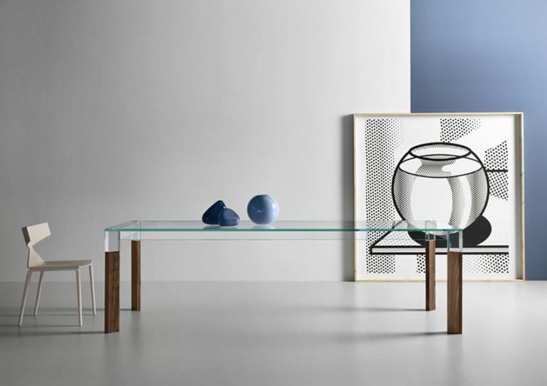 Perseo, a Modern Glass Table for Dining in Style