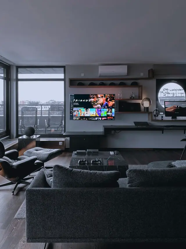 Luxury Home With TV