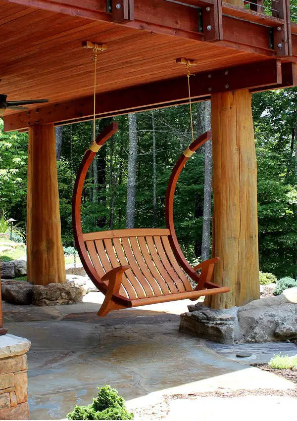 Master Furniture Maker Brian Boggs Presents Award-Winning Sunniva Outdoor Swing
