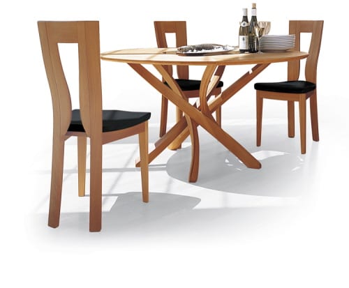 SELTZ MODERN DINING TABLE SOLID WOOD